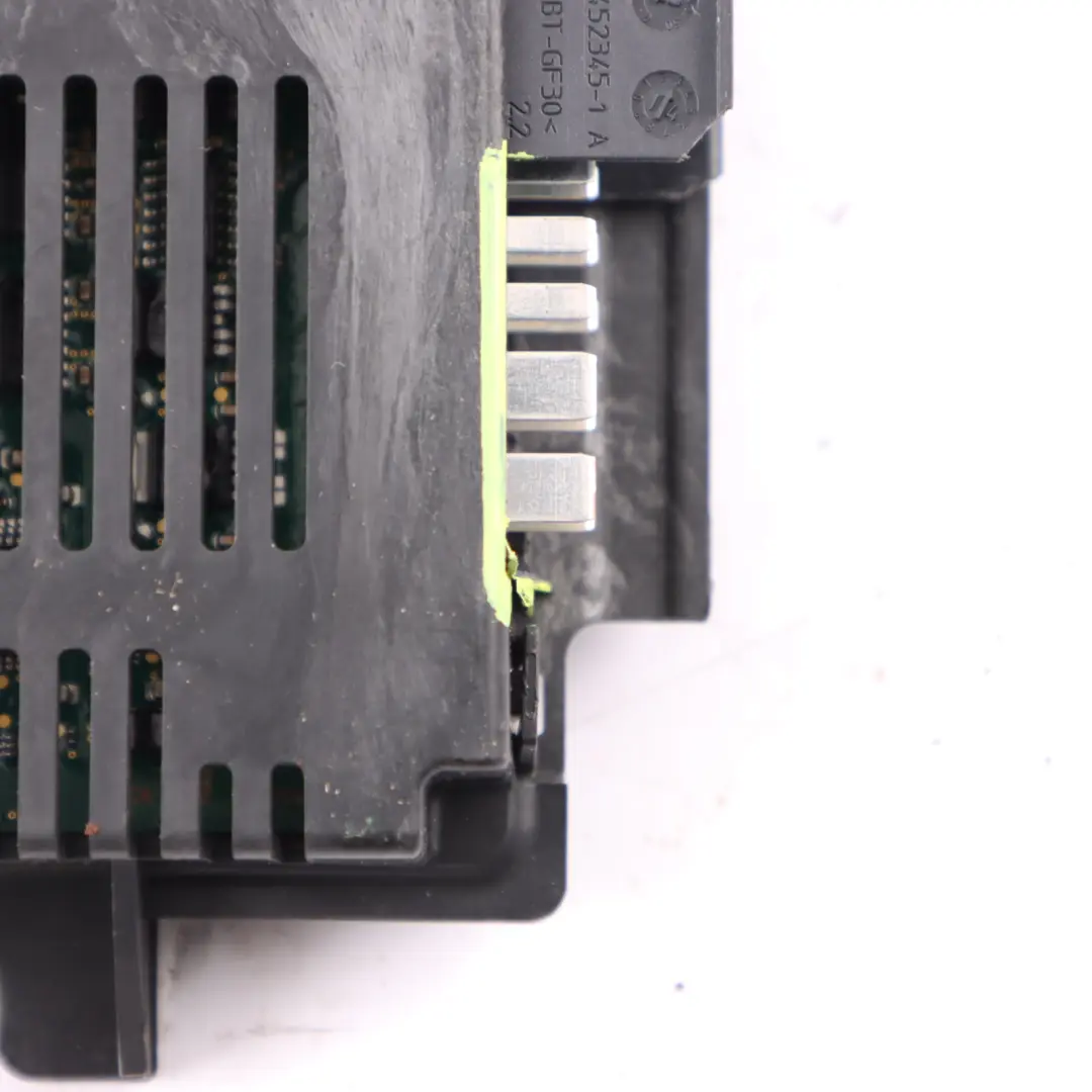 Light Module Footwell Module PL3 FRM3R Lear ECU to Mini Countryman R60 with Part number 3457587 Mini Countryman R60 Light Module Footwell Module PL3 FRM3R Lear ECU - SKU 3457587-1 - Part number 3457587