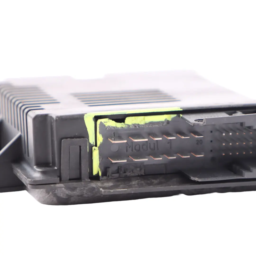 Módulo de Luz Módulo Footwell PL3 FRM3R Lear ECU para Mini Countryman R60 con número de pieza 3457587 Mini Countryman R60 Módulo de Luz Módulo Footwell PL3 FRM3R Lear ECU - SKU 3457587-1 - Número de pieza 3457587