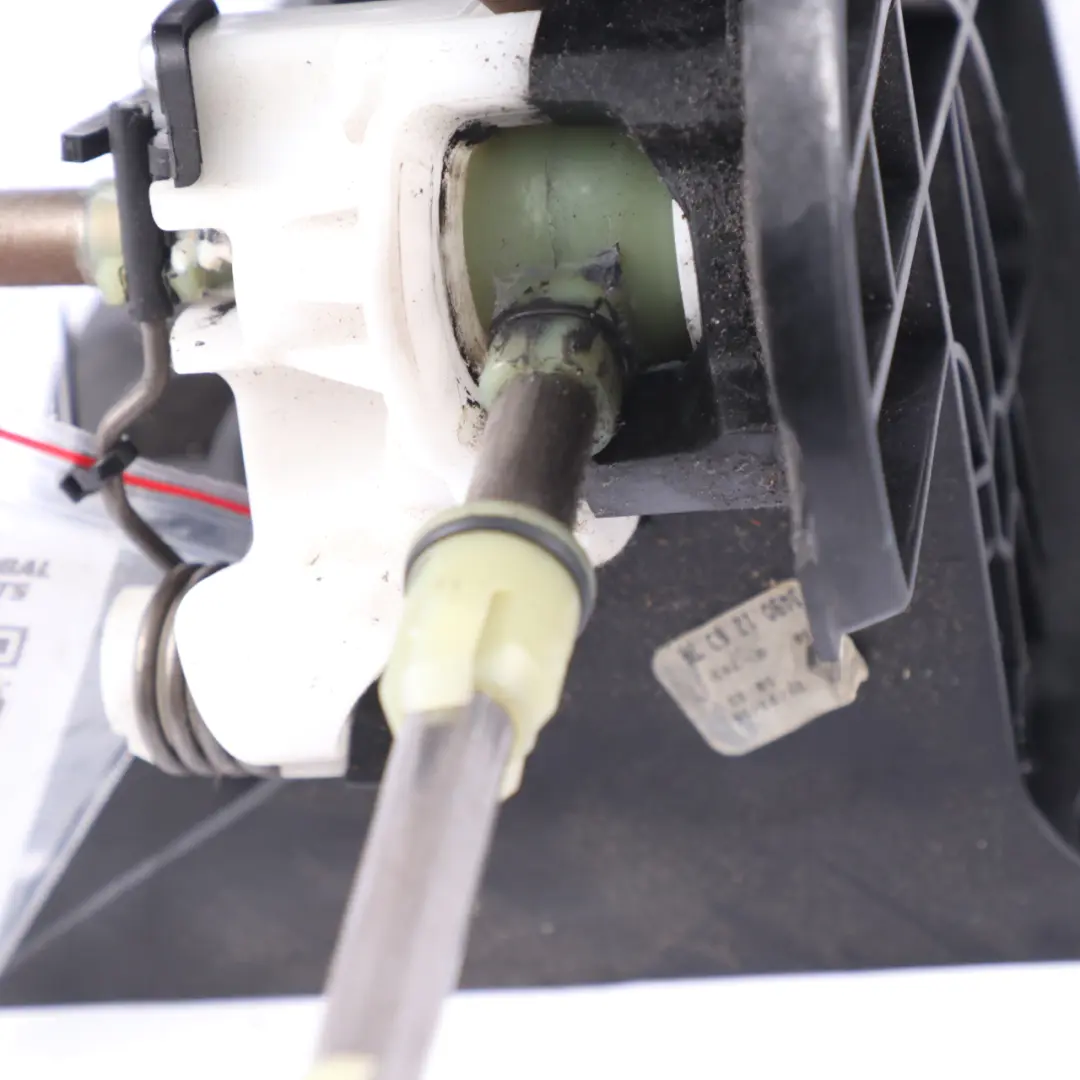 Wybierak Dźwignia Biegów 349012637R do Renault Trafic III Vauxhall Vivaro B o numerze 349012637R-1 Renault Trafic III Vauxhall Vivaro B Wybierak Dźwignia Biegów 349012637R - SKU 349012637R-1 - Numer Części 349012637R-1