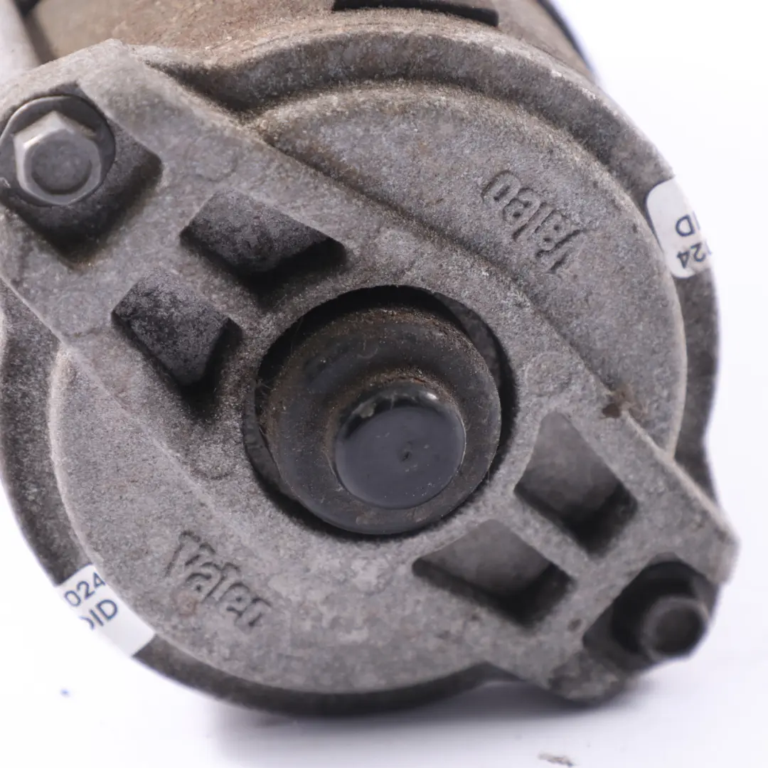 Hyundai H-1 2.5 D4CB Engine Starter Motor - SKU 361004A000 - Part number 361004A000