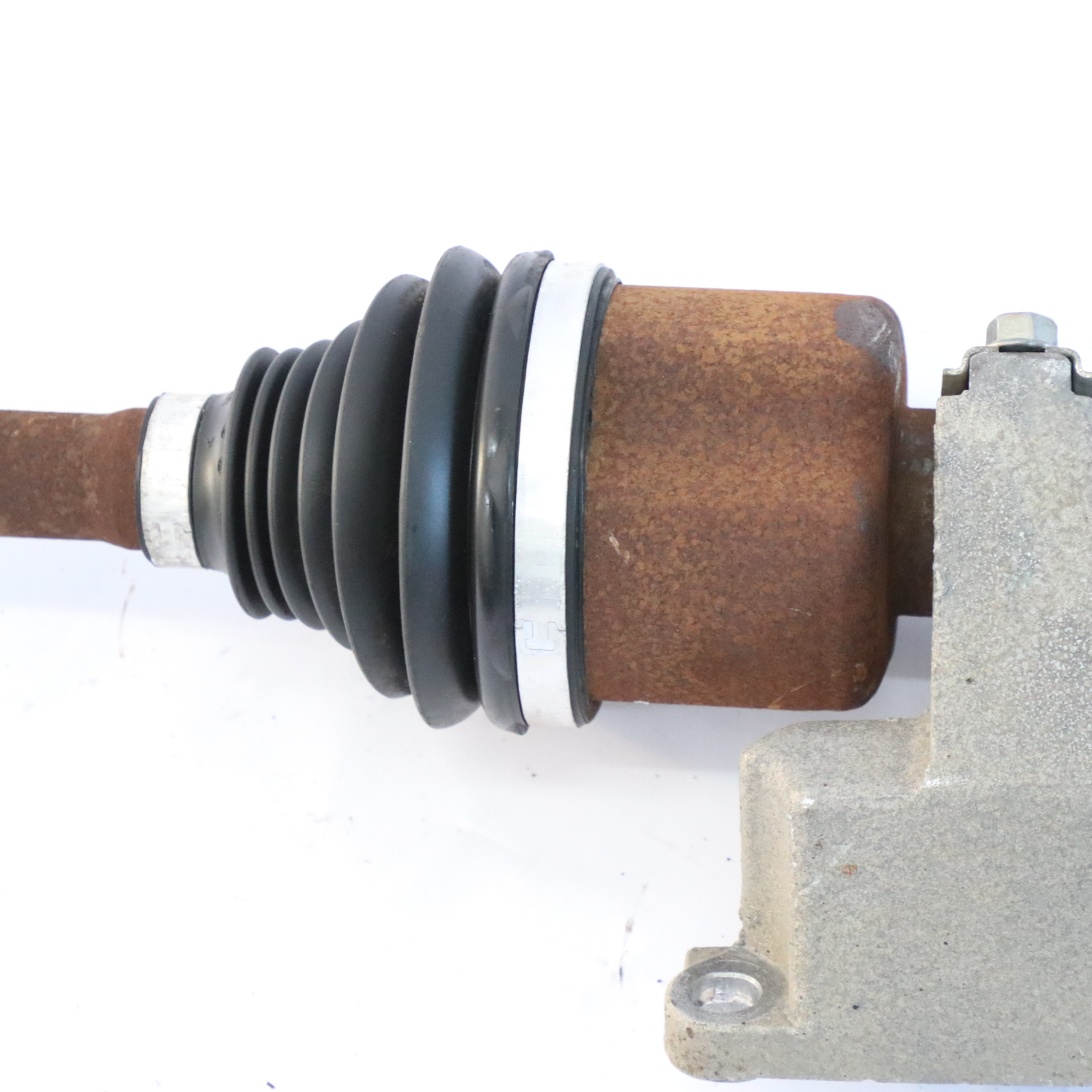 thumbnail image 2 of J&R Front Driveshaft For Renault Trafic / Arena 1989-2001 (Without ABS) Left & Right 2 of 5