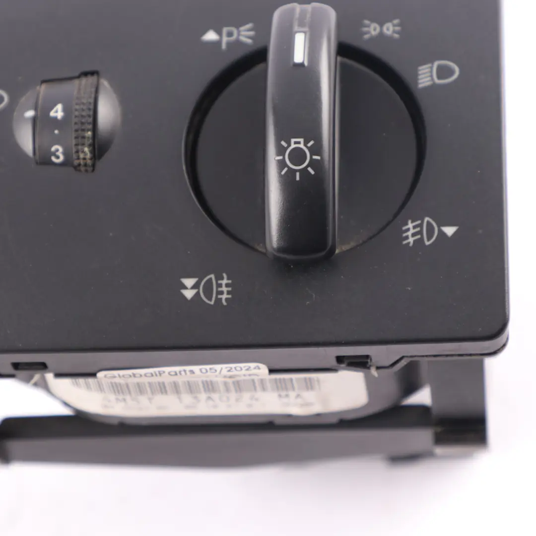 Ford Focus Mk2 Headlight Switch Fog Light Control Panel Unit - SKU 4M5T13A024MA - Part number 4M5T13A024MA