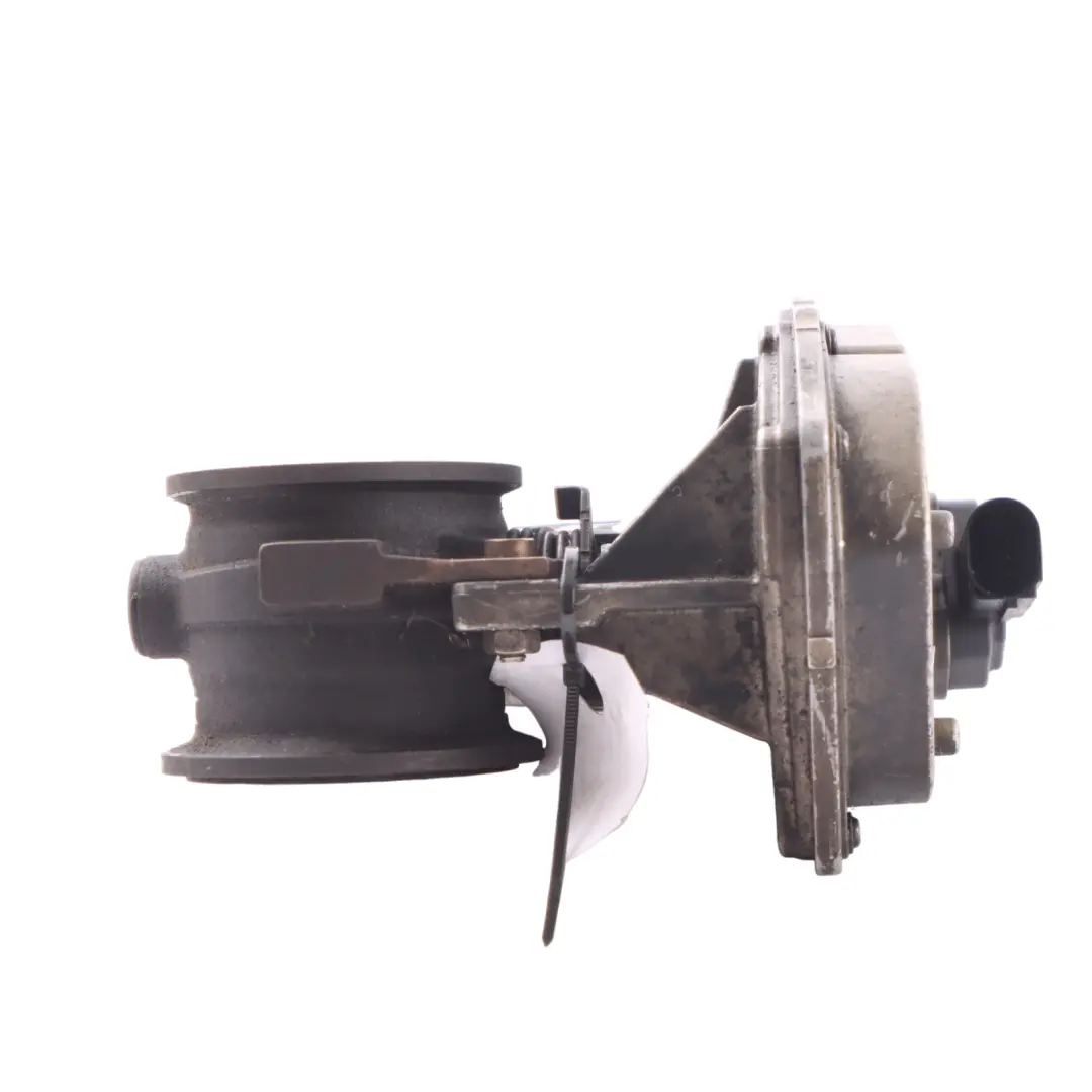 Fuso Canter 3.0 Turbocharger Flap Valve By Pass Throttle to Mitsubishi with Part number 5801768036 Mitsubishi Fuso Canter 3.0 Turbocharger Flap Valve By Pass Throttle - SKU 5801768036 - Part number 5801768036