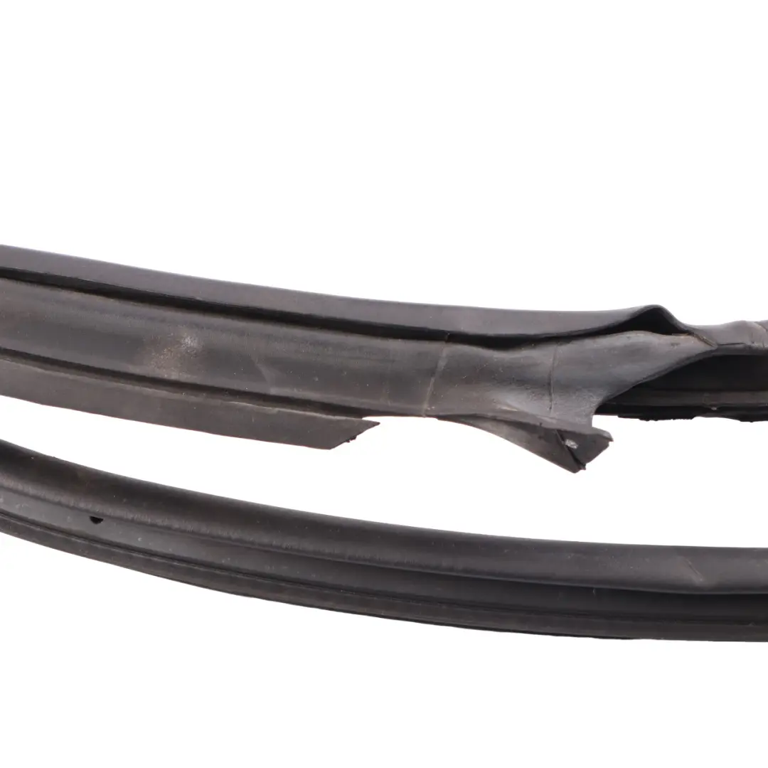 Mini F56 Door Rubber Seal Front Left N/S Rubber Seal Gasket - SKU 5A4CF93 - Part number 5A4CF93