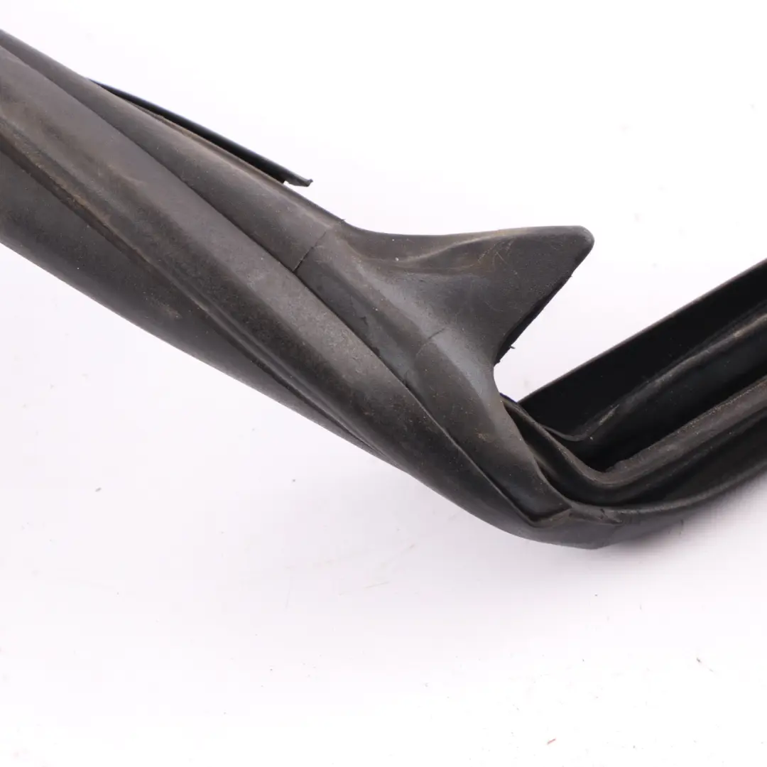 Porta Guarnizione Gomma Anteriore Destra Gomma per Mini Cooper F56 con numero di parte 5A505D2 Mini Cooper F56 Porta Guarnizione Gomma Anteriore Destra Gomma - SKU 5A505D2 - Numero di parte 5A505D2