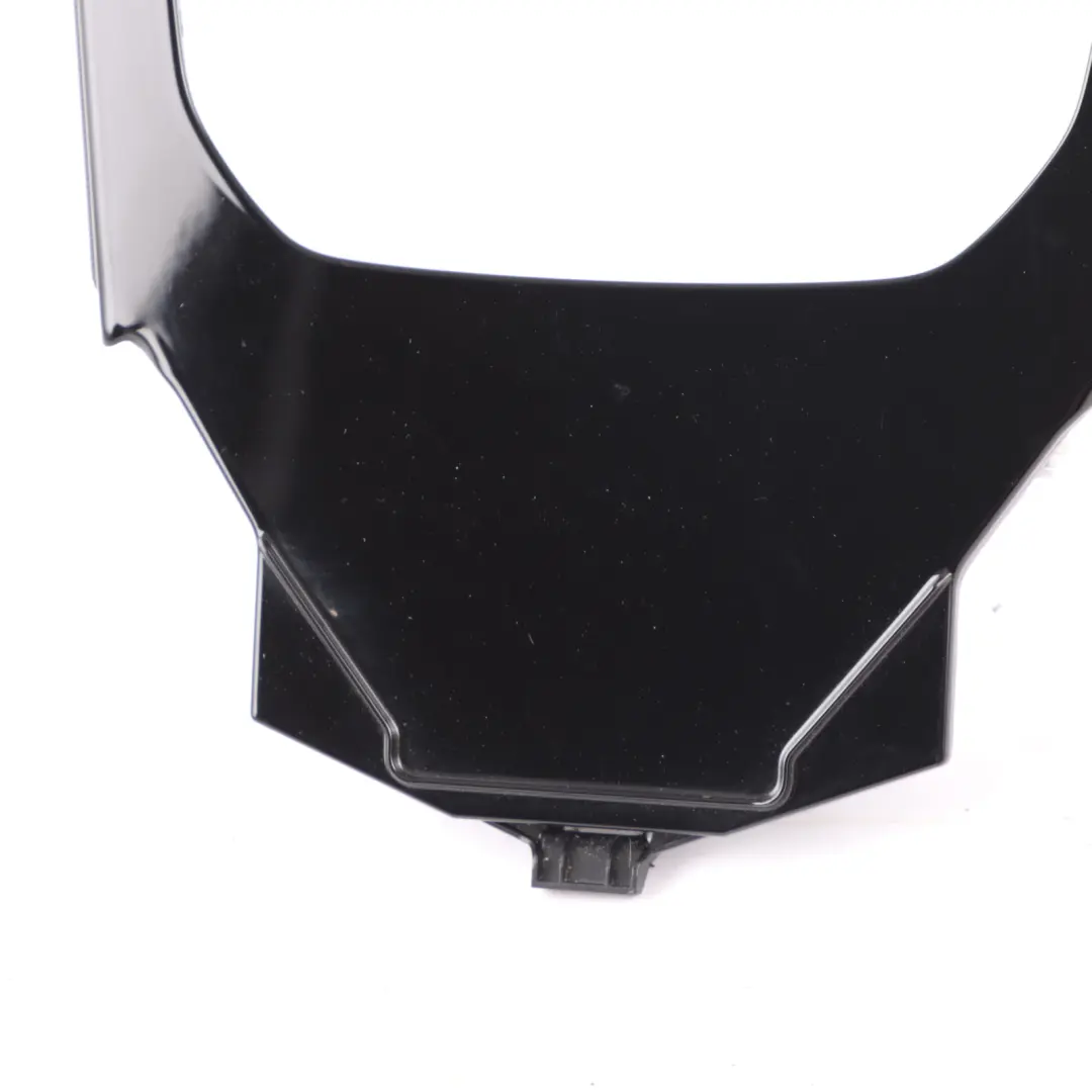 BMW F40 F44 Embellecedor Consola Central Marco Panel Interior Negro - SKU 5A563E4-1 - Número de pieza 5A563E4