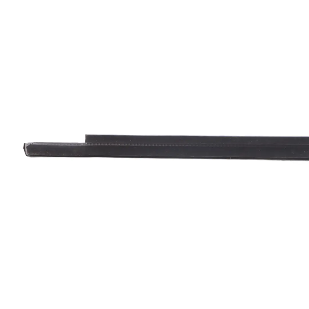 Joint Étanchéité Porte Arrière Droite Caoutchouc pour BMW G26 à propos du numéro de pièce 5A5C0B6 BMW G26 Joint Étanchéité Porte Arrière Droite Caoutchouc - SKU 5A5C0B6 - Numéro de pièce 5A5C0B6