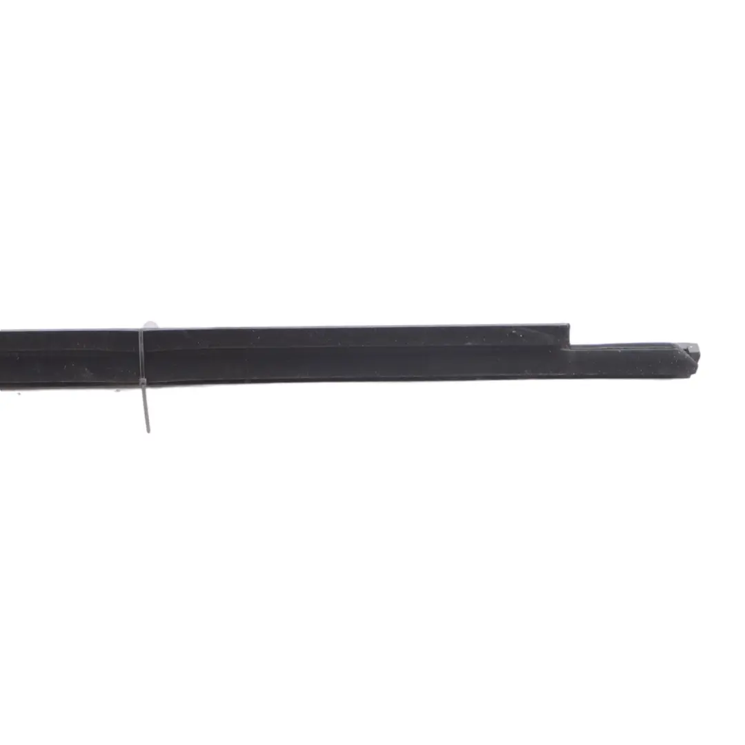 Joint Étanchéité Porte Arrière Droite Caoutchouc pour BMW G26 à propos du numéro de pièce 5A5C0B6 BMW G26 Joint Étanchéité Porte Arrière Droite Caoutchouc - SKU 5A5C0B6 - Numéro de pièce 5A5C0B6