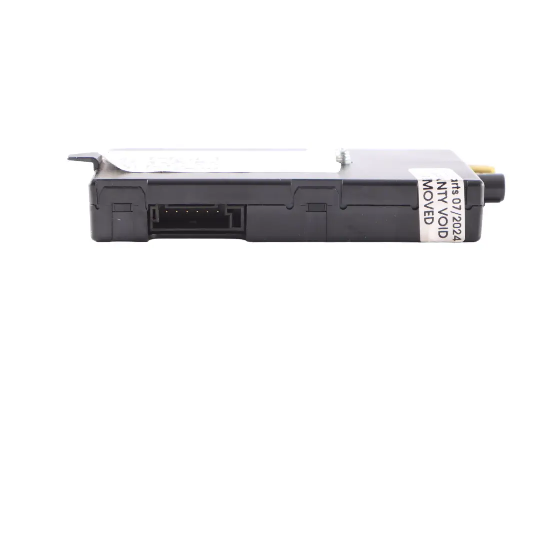 Antenna Amplifier BMW G26 Aerial Diversity Booster Control Unit to with Part number 5A73DB0 Antenna Amplifier BMW G26 Aerial Diversity Booster Control Unit - SKU 5A73DB0 - Part number 5A73DB0