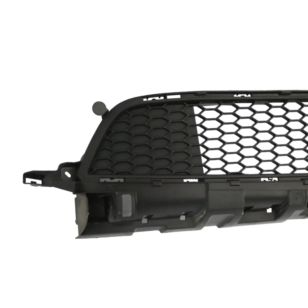 Kratka Dolny Grill Przedniego Zderzaka do Renault Trafic 3 o numerze 622544919R Renault Trafic 3 Kratka Dolny Grill Przedniego Zderzaka - SKU 622544919R - Numer Części 622544919R
