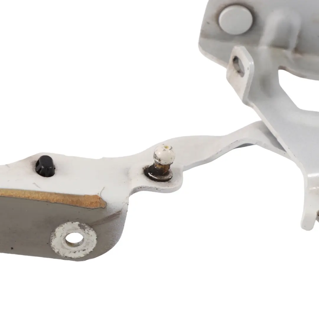 Hauben Scharnier Rechts Eisweiß - 389 für Renault Trafic 3 Motor mit Teilenummer 654000520R-ICW Renault Trafic 3 Motor Hauben Scharnier Rechts Eisweiß - 389 - SKU 654000520R-ICW - Teilenummer 654000520R-ICW