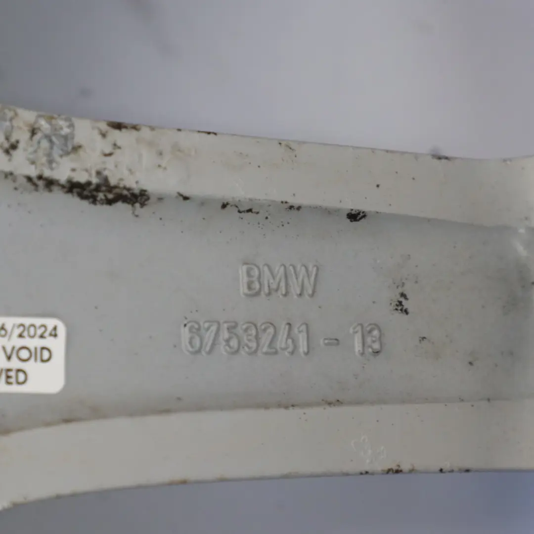 Front Silver Wheel Alloy Rim 19" Star Spoke 95 ET:24 9J to BMW E65 with Part number 6753241 BMW E65 Front Silver Wheel Alloy Rim 19" Star Spoke 95 ET:24 9J - SKU 6753241-4 - Part number 6753241