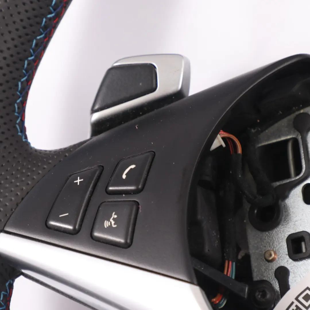 Lenkrad NEU Schwarz Leder Sport Schalt Wippen Fahrspur Assistent für BMW E60 LCI mit Teilenummer 6774124 BMW E60 LCI Lenkrad NEU Schwarz Leder Sport Schalt Wippen Fahrspur Assistent - SKU 6774124-1 - Teilenummer 6774124