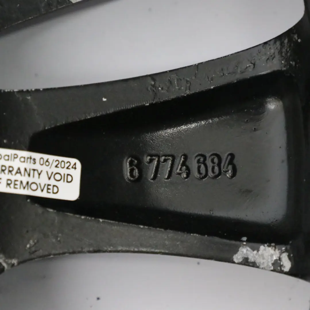 Cerchio in lega nero 16" razze a V 229 ET:44 7J per BMW E81 E82 E87 E88 con numero di parte 6774684 BMW E81 E82 E87 E88 Cerchio in lega nero 16" razze a V 229 ET:44 7J - SKU 6774684-6 - Numero di parte 6774684