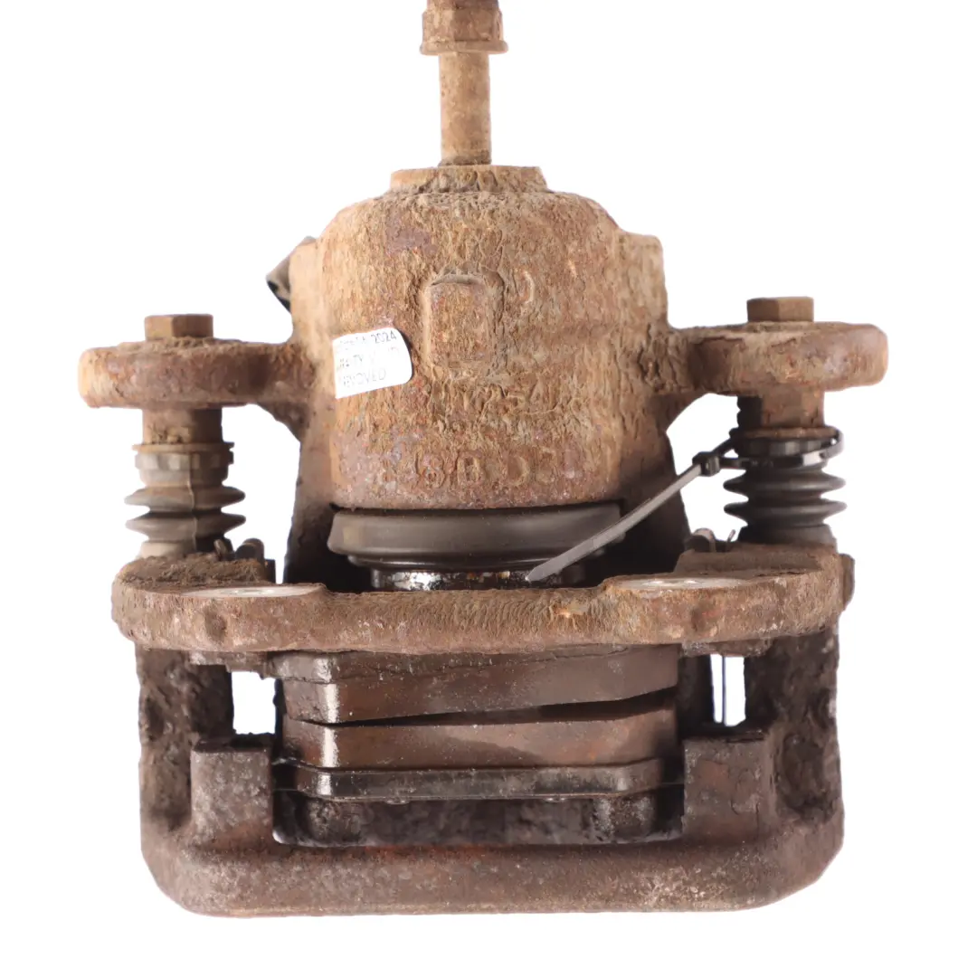 Caliper Brake Rear Left N/S TRW 40/10 to BMW E81 E87 E90 E91 E92 with Part number 6776377 BMW E81 E87 E90 E91 E92 Caliper Brake Rear Left N/S TRW 40/10 - SKU 6776377 - Part number 6776377