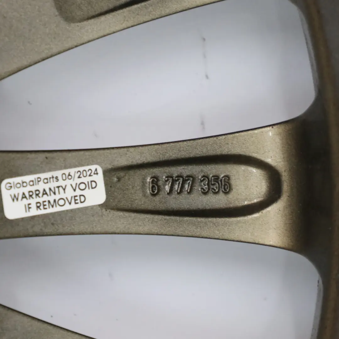 Felga Aluminiowa Złota 17" 7J ET:48 108 do Mini R50 R55 R56 R57 o numerze 6777356 Mini R50 R55 R56 R57 Felga Aluminiowa Złota 17" 7J ET:48 108 - SKU 6777356-4 - Numer Części 6777356