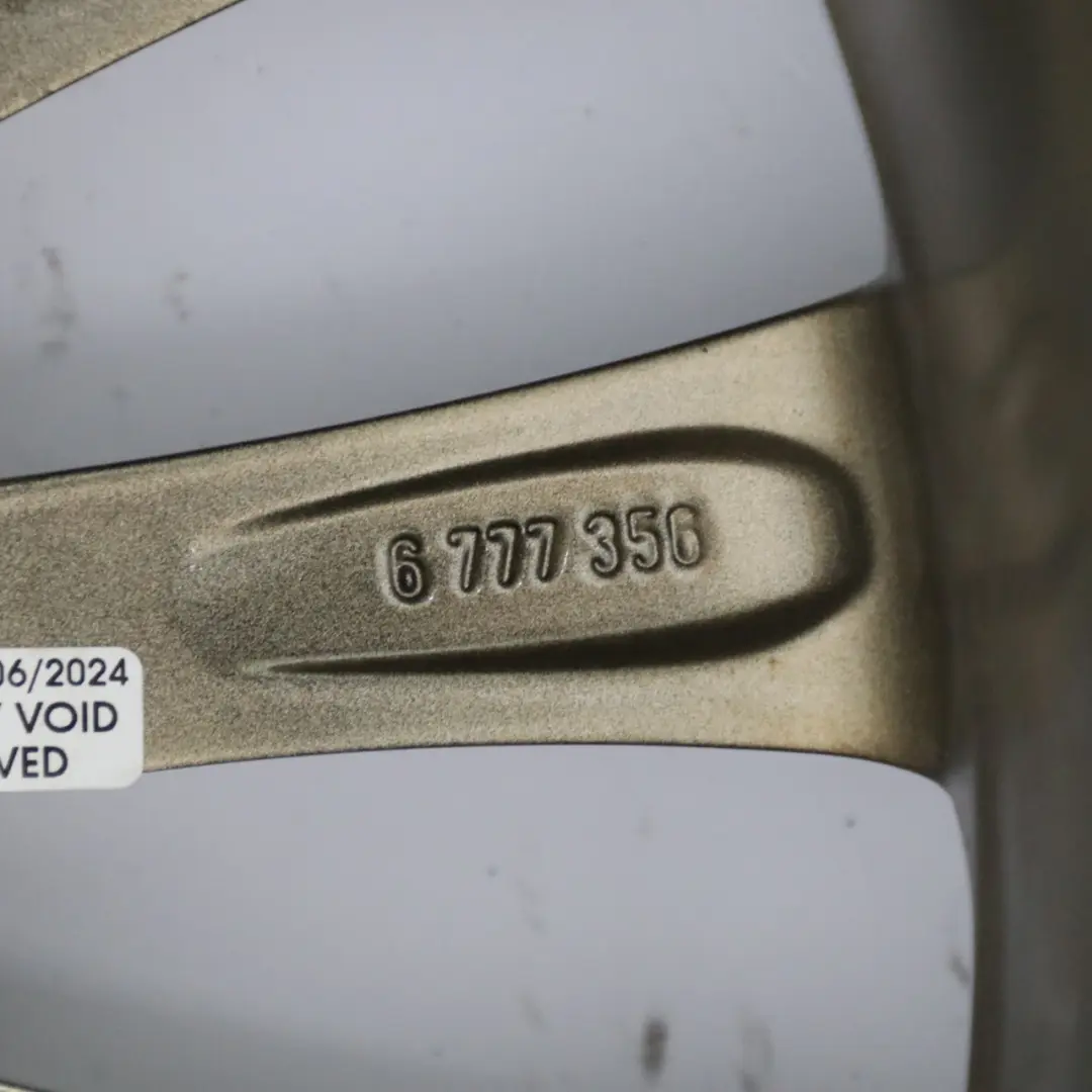 Felga Aluminiowa Złota 17" 7J ET:48 108 do Mini R50 R55 R56 R57 o numerze 6777356 Mini R50 R55 R56 R57 Felga Aluminiowa Złota 17" 7J ET:48 108 - SKU 6777356-5 - Numer Części 6777356