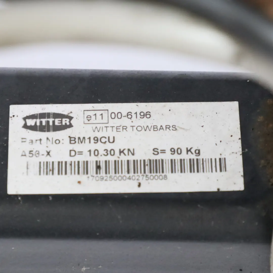 BMW E60 E61 Witter Hak Holowniczy Hak Przyczepy Tylny BM19CU - SKU 6782128 - Numer Części 6782128