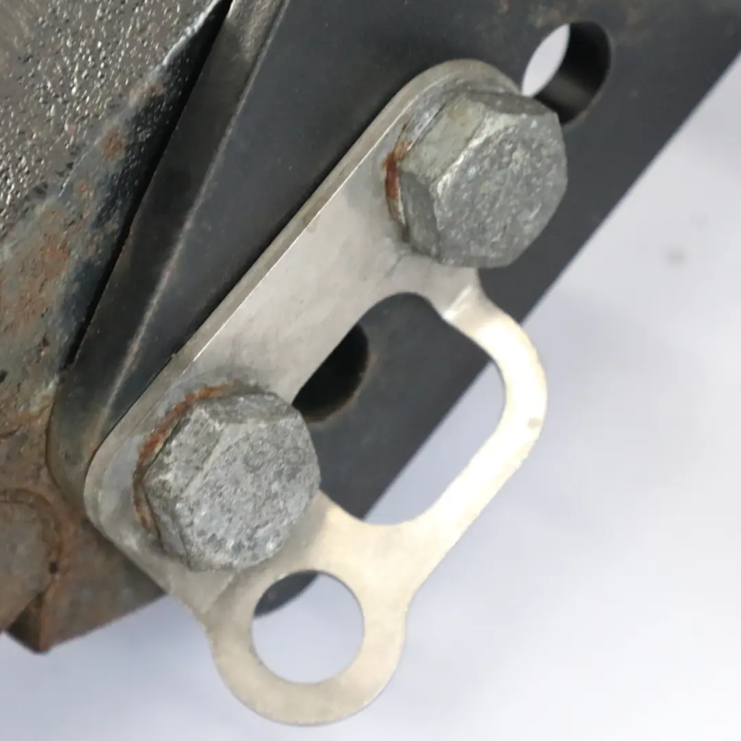 Witter Hak Holowniczy Hak Przyczepy Tylny BM19CU do BMW E60 E61 o numerze 6782128 BMW E60 E61 Witter Hak Holowniczy Hak Przyczepy Tylny BM19CU - SKU 6782128 - Numer Części 6782128