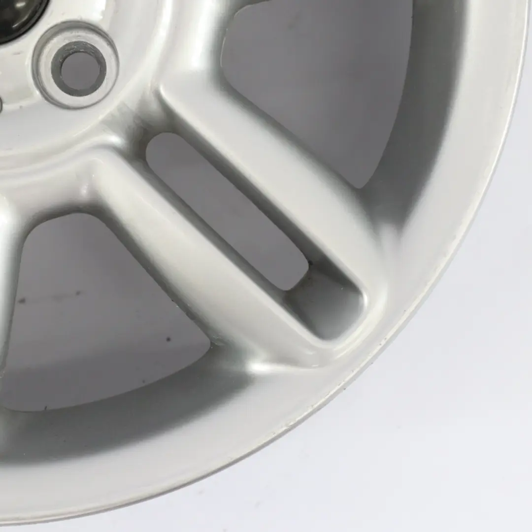 Cerchio ruota Mini Cooper One R55 R56 R57 R58 Lega 16" 6,5J 6-Star due razze 119 per con numero di parte 6791940 Cerchio ruota Mini Cooper One R55 R56 R57 R58 Lega 16" 6,5J 6-Star due razze 119 - SKU 6791940-4 - Numero di parte 6791940