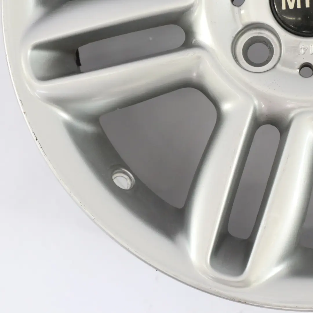 Llanta Mini Cooper R55 R56 R57 R58 Alloy 16" 6,5J 6-Estrella Gemelo Radios 119 para con número de pieza 6791940 Llanta Mini Cooper R55 R56 R57 R58 Alloy 16" 6,5J 6-Estrella Gemelo Radios 119 - SKU 6791940-4 - Número de pieza 6791940