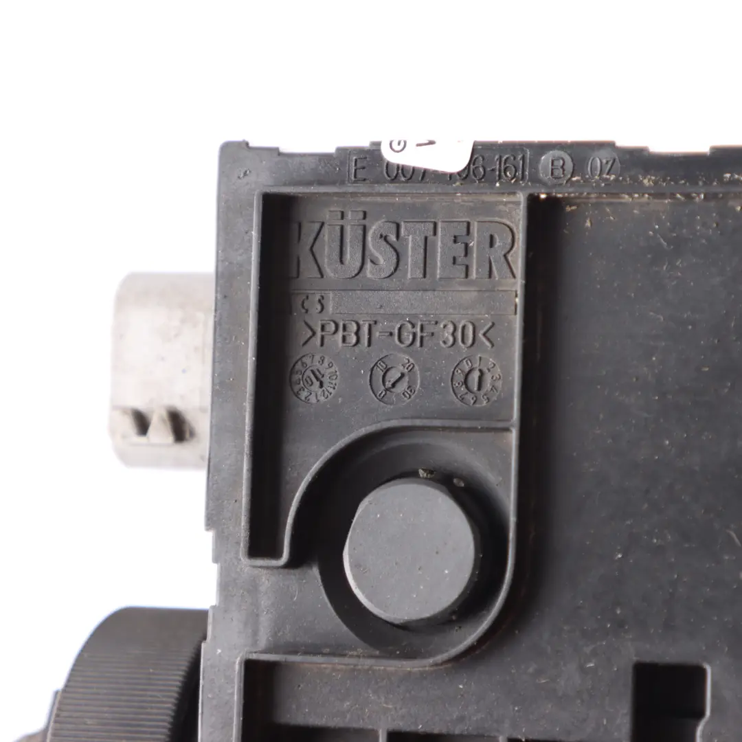 Módulo Freno Estacionamiento Unidad Control Actuador Mano para BMW F01 F02 con número de pieza 6797789 BMW F01 F02 Módulo Freno Estacionamiento Unidad Control Actuador Mano - SKU 6797789 - Número de pieza 6797789