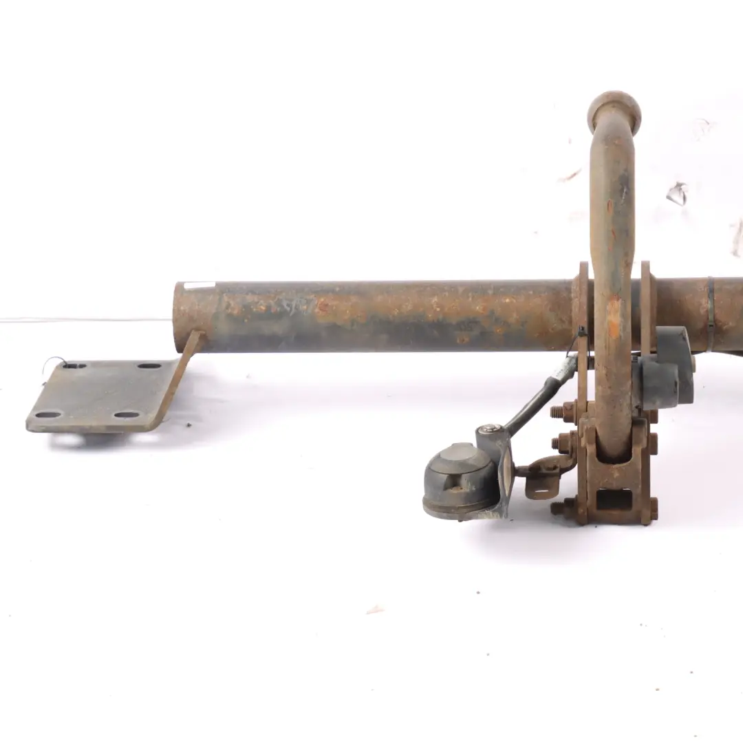 Hak Holowniczy Hak Naczepy Przyczepy Kula Haka do BMW X5 E70 o numerze 6798524 BMW X5 E70 Hak Holowniczy Hak Naczepy Przyczepy Kula Haka - SKU 6798524-2 - Numer Części 6798524