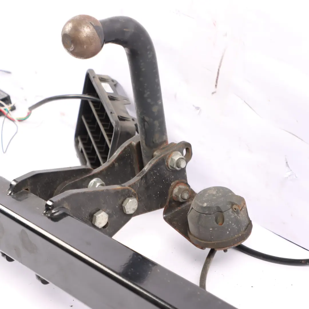 Towing Hitch Witter Towbar Tow Bar Trailer Hook 6798524 to BMW X5 E70 with Part number 6796334 BMW X5 E70 Towing Hitch Witter Towbar Tow Bar Trailer Hook 6798524 - SKU 6798524-3 - Part number 6796334