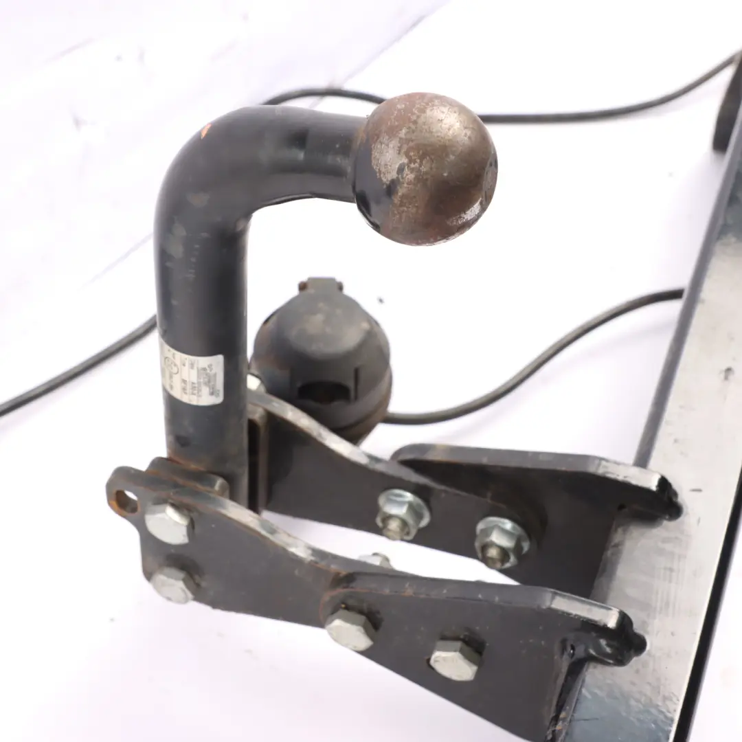 Towing Hitch Witter Towbar Tow Bar Trailer Hook 6798524 to BMW X5 E70 with Part number 6796334 BMW X5 E70 Towing Hitch Witter Towbar Tow Bar Trailer Hook 6798524 - SKU 6798524-3 - Part number 6796334