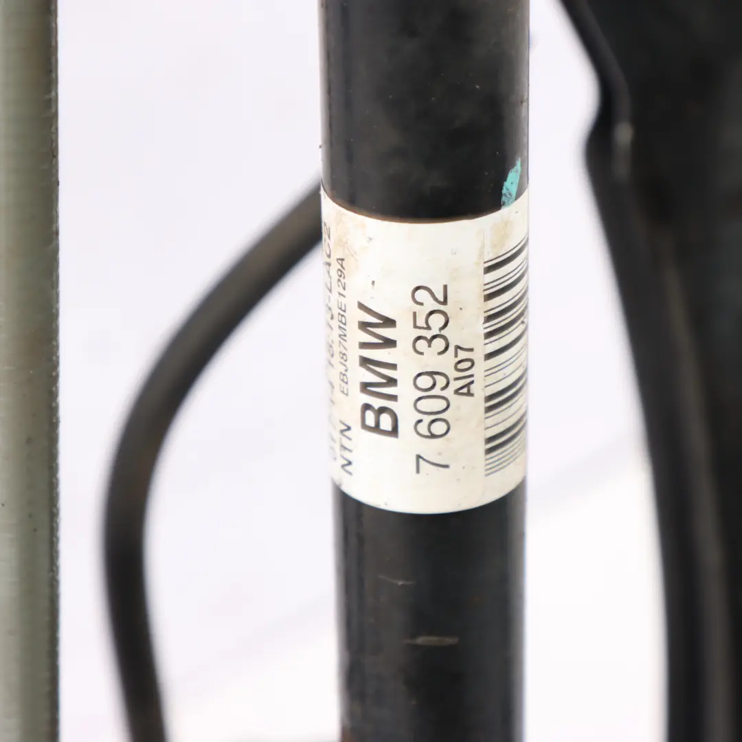 BMW F34 GT 320i N20 Tylna Prawa Zwrotnica Piasta Koła - SKU 6798984-1 - Numer Części 6798984
