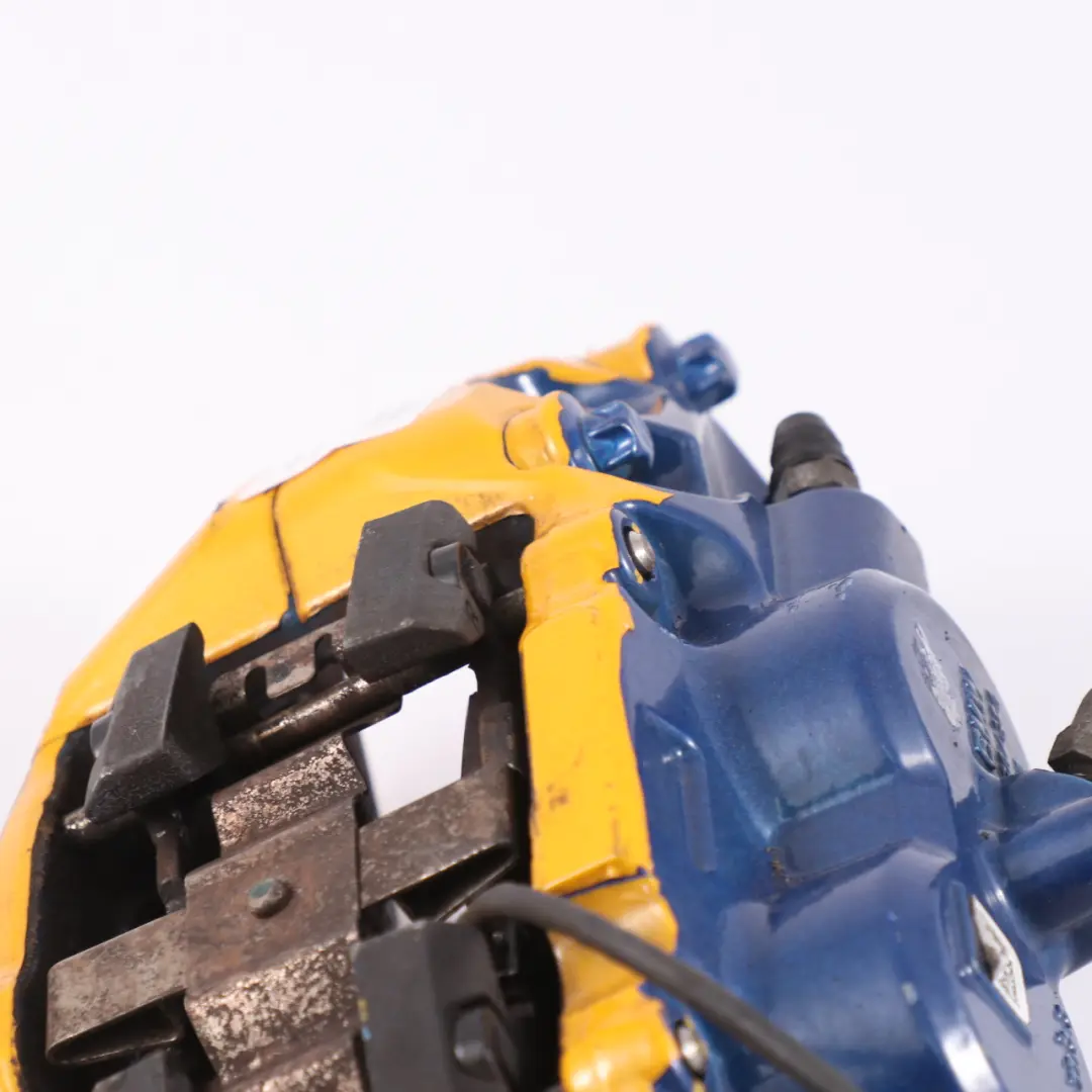 Pinza de freno Sport Performance Freno Delantera Izquierda Derecha Set para BMW F30 con número de pieza 6799469 BMW F30 Pinza de freno Sport Performance Freno Delantera Izquierda Derecha Set - SKU 6799469-5 - Número de pieza 6799469