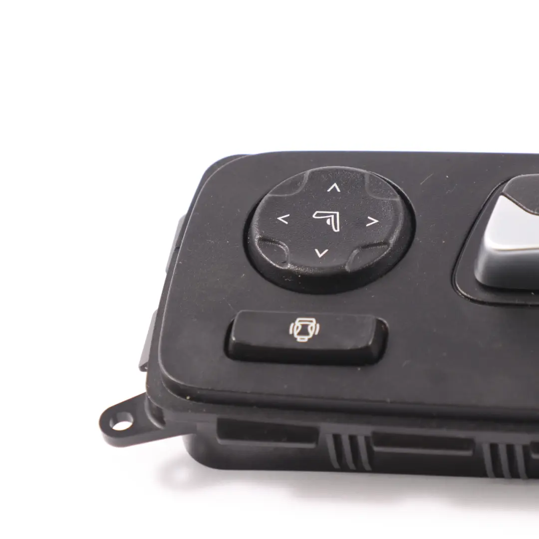 Interruptor de control asiento delantero derecho para BMW X5 G05 G16 X7 G07 con número de pieza 6801482 BMW X5 G05 G16 X7 G07 Interruptor de control asiento delantero derecho - SKU 6801482 - Número de pieza 6801482