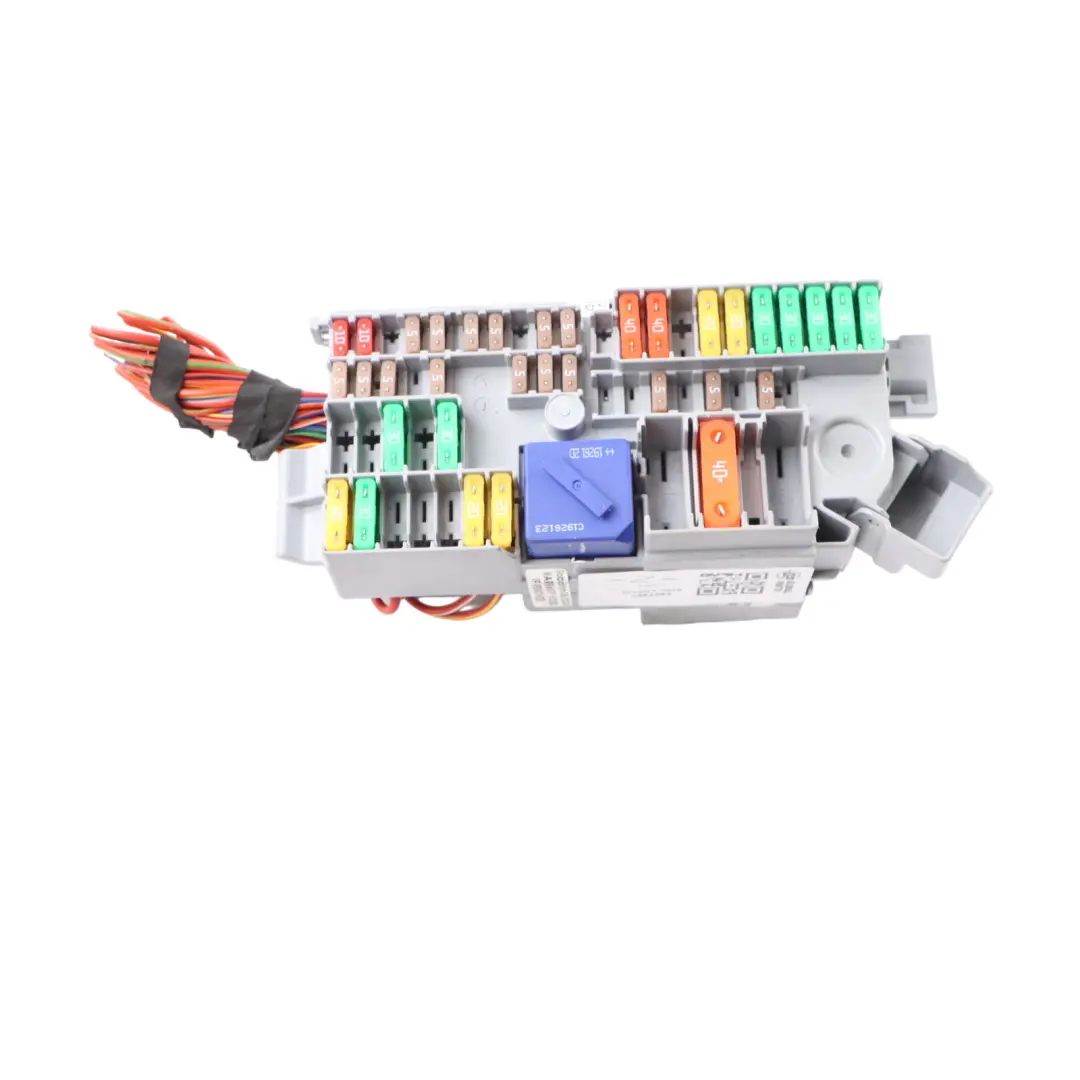 Fuse Box BMW G20 X3 G01 Power Distribution Control Unit Module Front to with Part number 6807487 Fuse Box BMW G20 X3 G01 Power Distribution Control Unit Module Front - SKU 6807487 - Part number 6807487