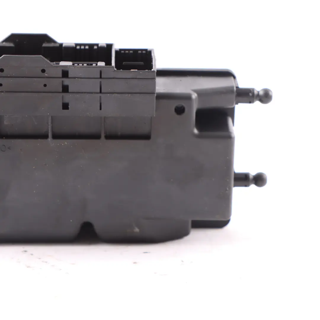 BMW X5 F15 F20 F30 SRS Air Module Bag Control Unit Module ECU - SKU 6807634 - Part number 6807634