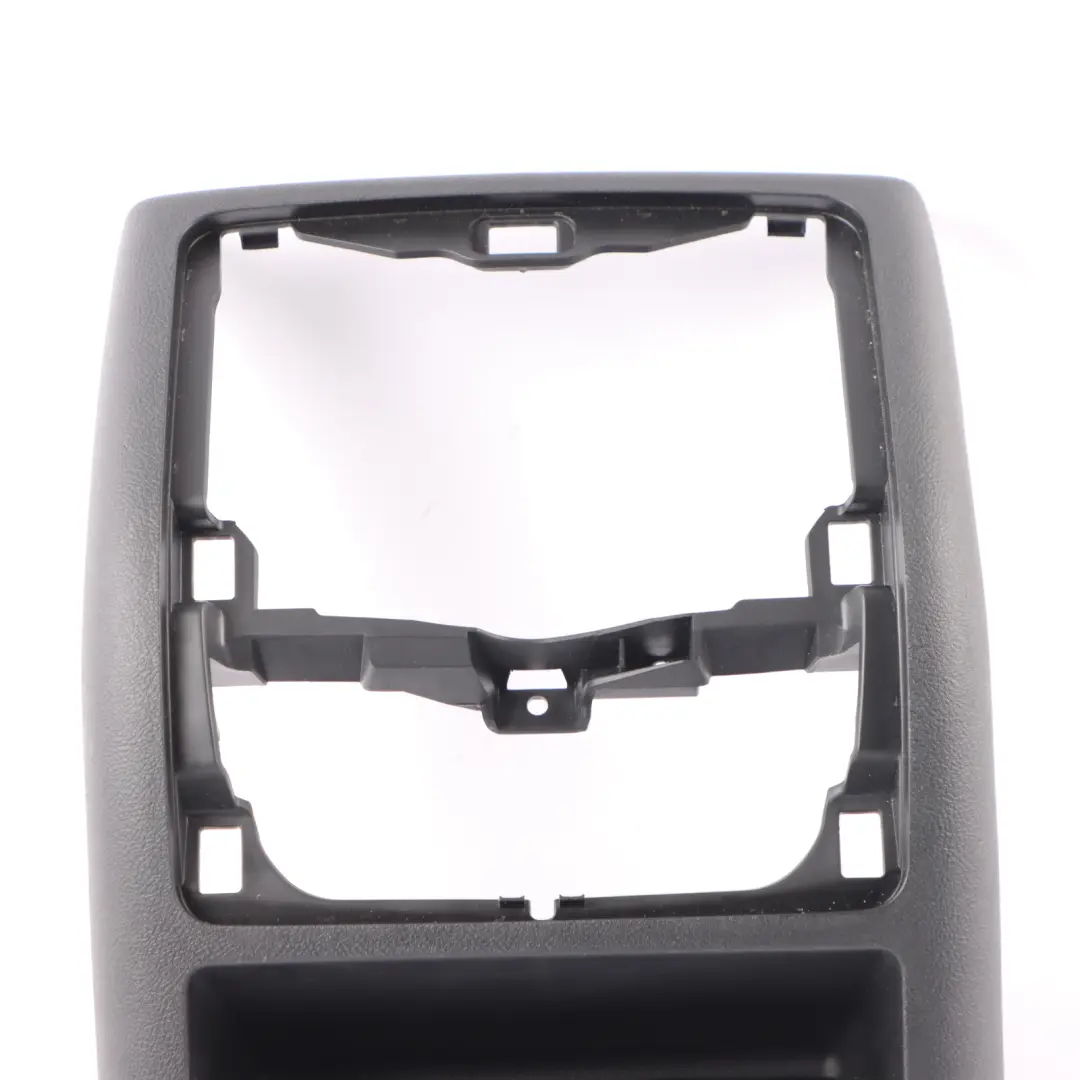 Mittelkonsole Trim Frame Cover Surround hinten schwarz für BMW X3 X4 F97 F98 mit Teilenummer 6813111 BMW X3 X4 F97 F98 Mittelkonsole Trim Frame Cover Surround hinten schwarz - SKU 6813111 - Teilenummer 6813111