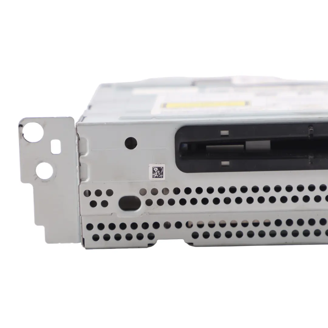 Head Unit BMW X3 F25 X4 F26 Radio Media GPS Sat Navigation Unit to with Part number 6822106 Head Unit BMW X3 F25 X4 F26 Radio Media GPS Sat Navigation Unit - SKU 6822106 - Part number 6822106