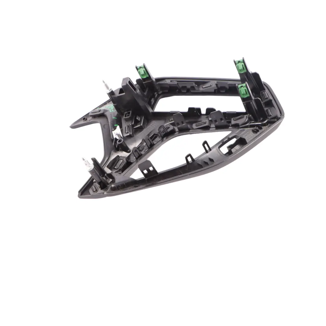 Dashboard Trim BMW F40 F44 Instrument Panel Right O/S Air Vent Cover to with Part number 6823304 Dashboard Trim BMW F40 F44 Instrument Panel Right O/S Air Vent Cover - SKU rhd-6823304 - Part number 6823304