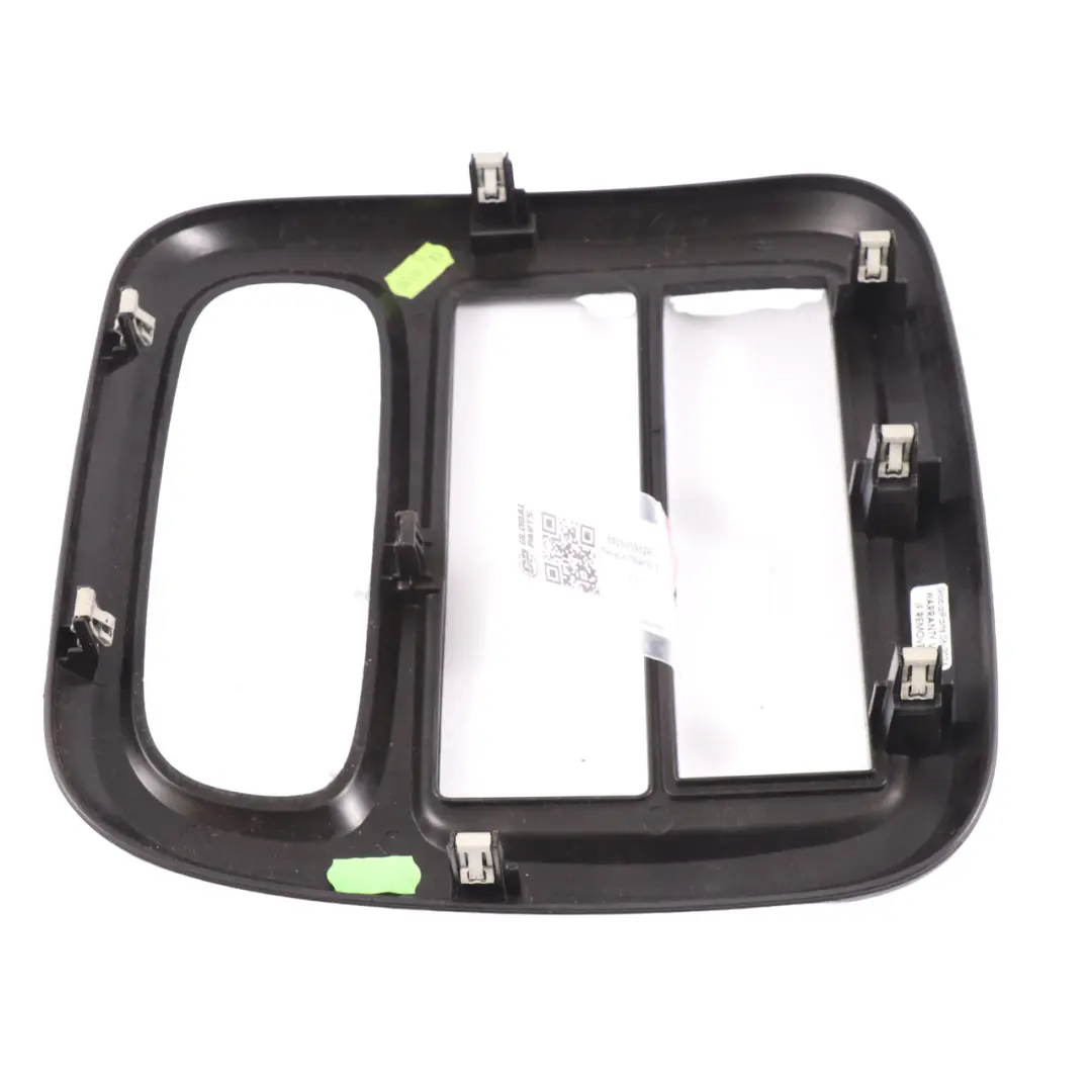 Cruscotto anteriore Telaio Surround Panel per Renault Trafic III Vivaro B con numero di parte 682603912R Renault Trafic III Vivaro B Cruscotto anteriore Telaio Surround Panel - SKU 682603912R - Numero di parte 682603912R