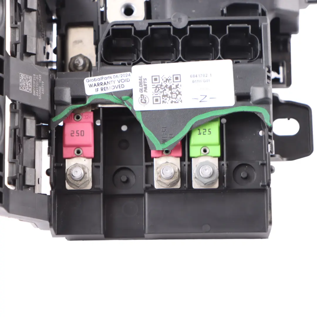 Distribution Box BMW X3 G01 X4 G02 Power Junction Point B+ Control Rear 6841701 to with Part number 6841702 Distribution Box BMW X3 G01 X4 G02 Power Junction Point B+ Control Rear 6841701 - SKU 6841702-1 - Part number 6841702