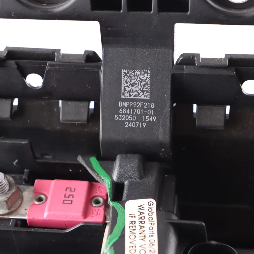 Distribution Box BMW X3 G01 X4 G02 Power Junction Point B+ Control Rear 6841701 to with Part number 6841702 Distribution Box BMW X3 G01 X4 G02 Power Junction Point B+ Control Rear 6841701 - SKU 6841702-1 - Part number 6841702
