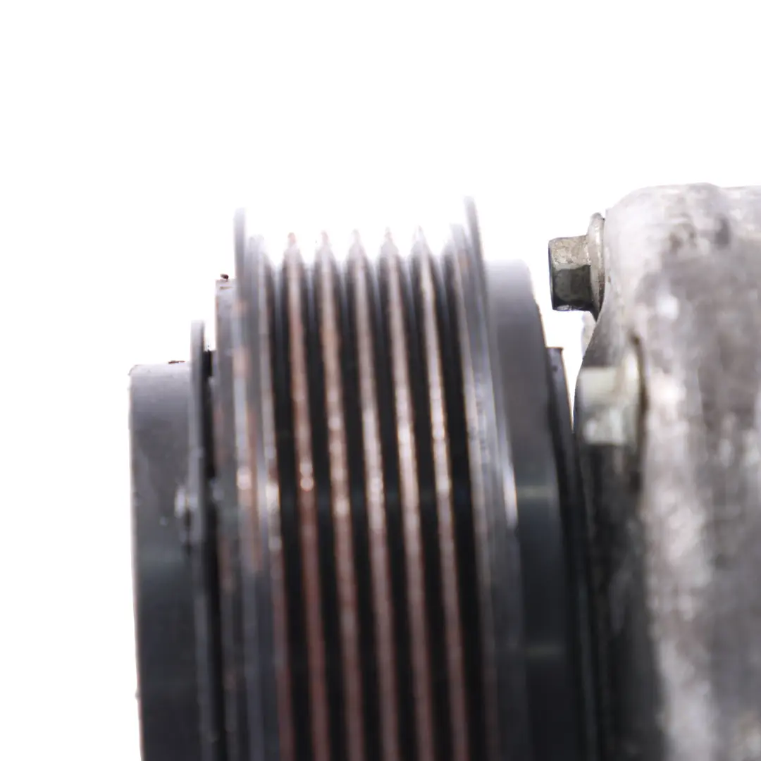 Condizionata Pompa A/C per BMW F39 F46 Mini F54 F55 F56 F60 Compressore Aria con numero di parte 6842619 BMW F39 F46 Mini F54 F55 F56 F60 Compressore Aria Condizionata Pompa A/C - SKU 6842619 - Numero di parte 6842619