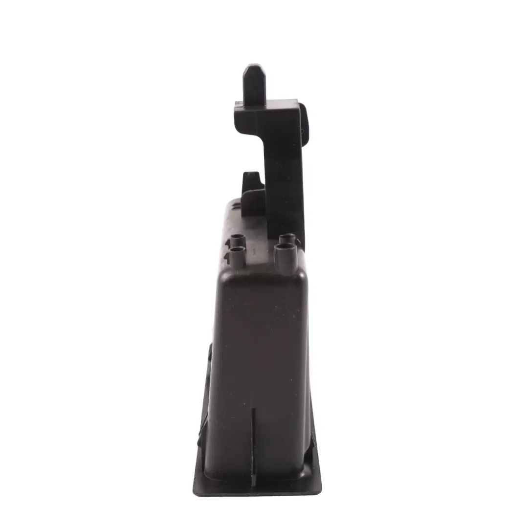 Renault Trafic III Vivaro B Tablette rangement pour console bord - SKU 684750562R - Numéro de pièce 684750562R