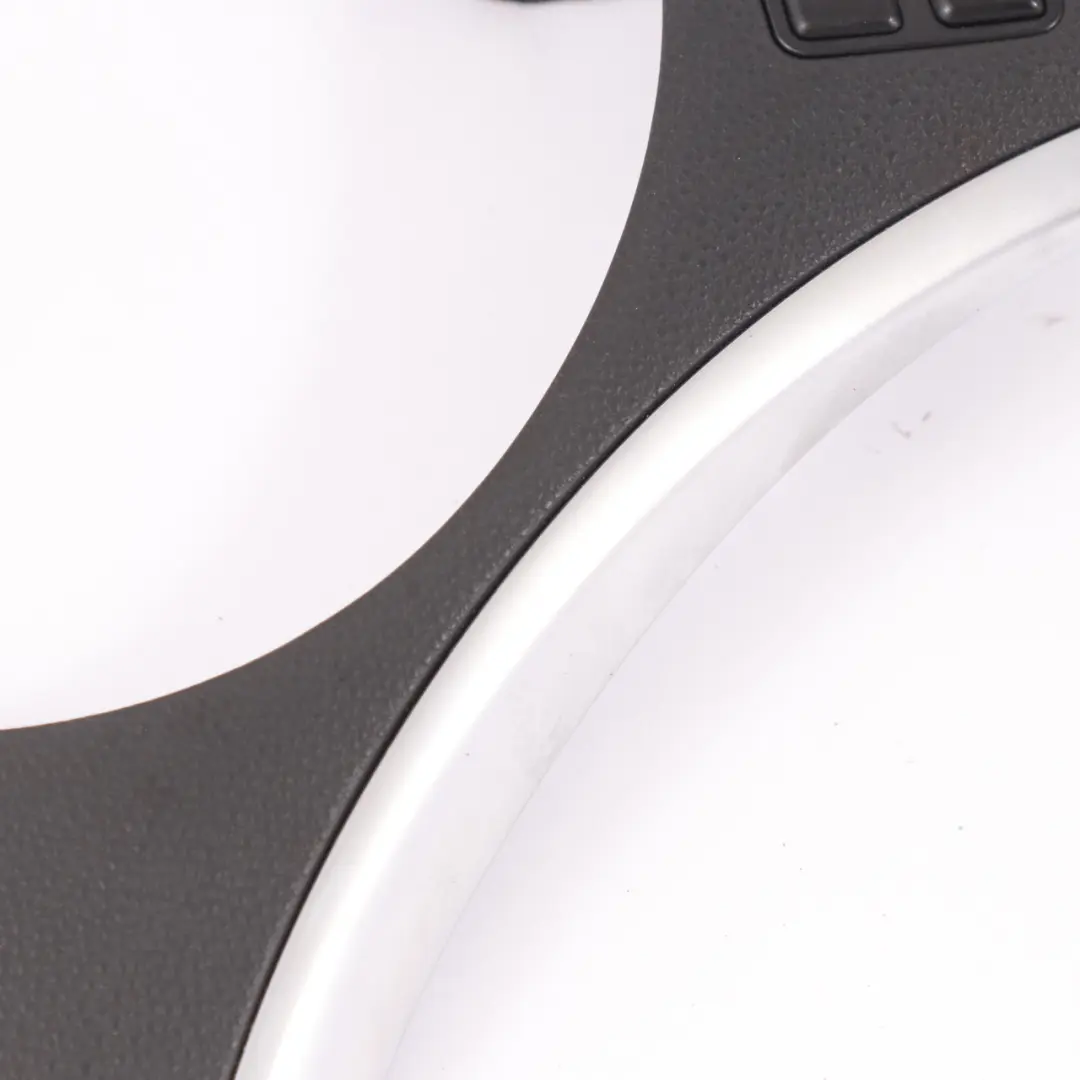 Copriruota BMW E81 E87 E90 E91 Trim Panel Interruttore Multifunzione Sterzo per con numero di parte 6850544 Copriruota BMW E81 E87 E90 E91 Trim Panel Interruttore Multifunzione Sterzo - SKU 6850544-4 - Numero di parte 6850544