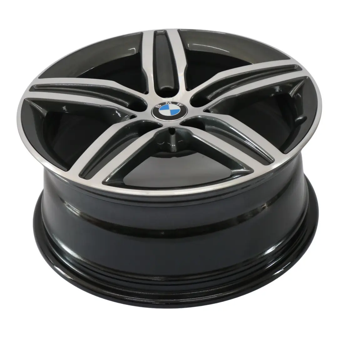 Cerchio in lega Orbitgrey 17" 7,5J ET:54 Star Spoke 379 per BMW F45 F46 con numero di parte 6855091 BMW F45 F46 Cerchio in lega Orbitgrey 17" 7,5J ET:54 Star Spoke 379 - SKU 6855091 - Numero di parte 6855091