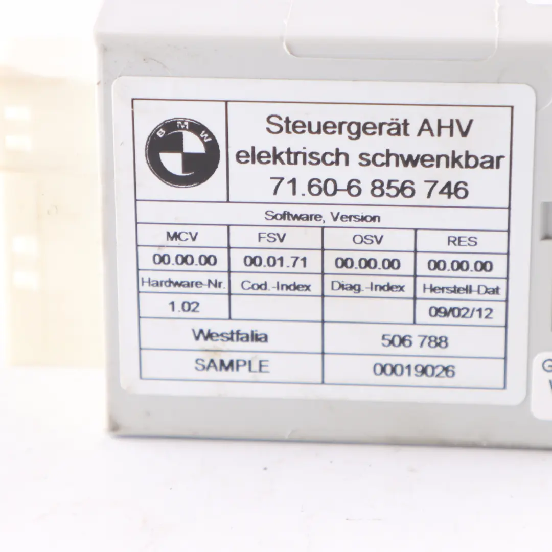 Towing Module BMW F11 Tourning Trailer Towing Control Unit to with Part number 6856746 Towing Module BMW F11 Tourning Trailer Towing Control Unit - SKU 6856746 - Part number 6856746