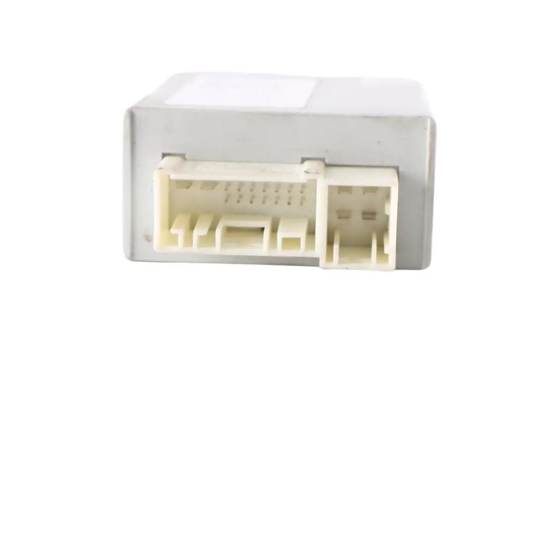 Towing Module BMW F11 Tourning Trailer Towing Control Unit to with Part number 6856746 Towing Module BMW F11 Tourning Trailer Towing Control Unit - SKU 6856746 - Part number 6856746