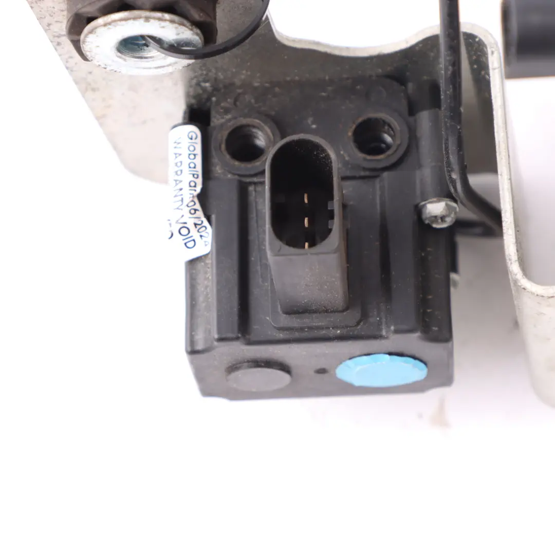 Unité de Pompe Compresseur d'Alimentation de Suspension d'Air pour BMW X5 X6 E70 E71 à propos du numéro de pièce 6859714 BMW X5 X6 E70 E71 Unité de Pompe Compresseur d'Alimentation de Suspension d'Air - SKU 6859714-4 - Numéro de pièce 6859714