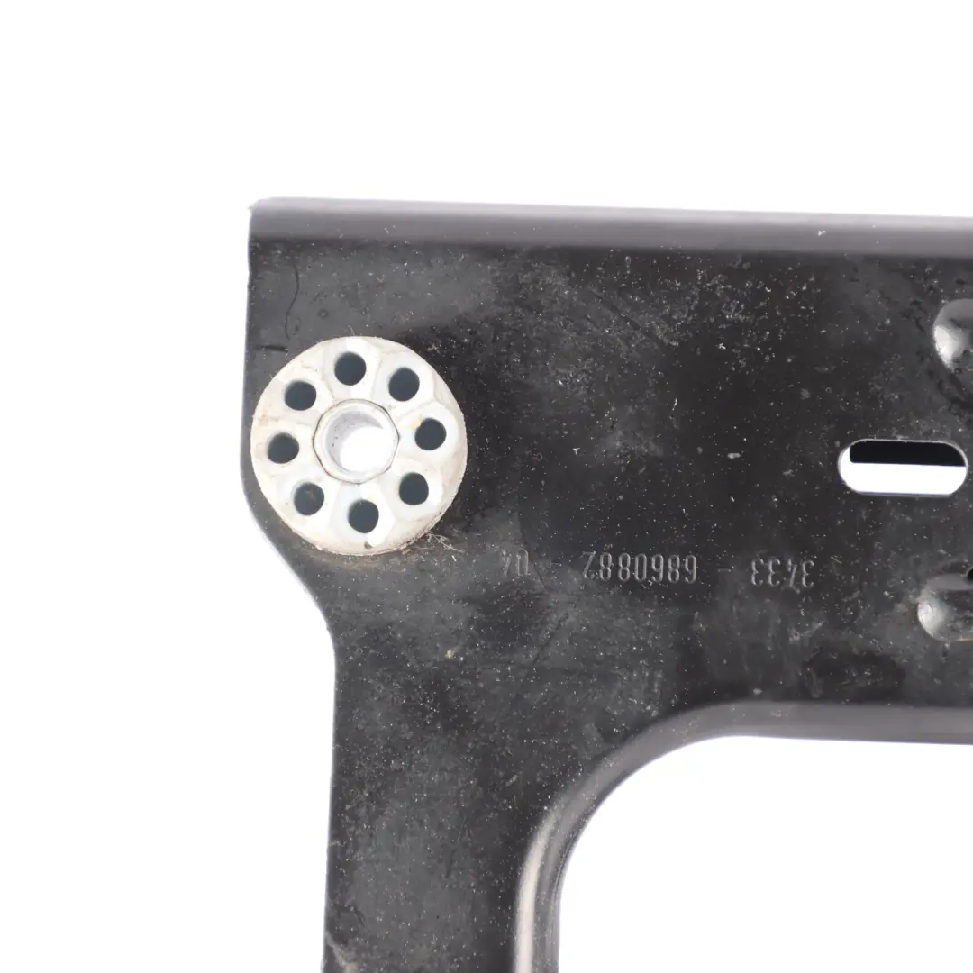 Vacuum Pump Bracket Support Holder to BMW G30 with Part number 6860882 BMW G30 Vacuum Pump Bracket Support Holder - SKU 6860882 - Part number 6860882