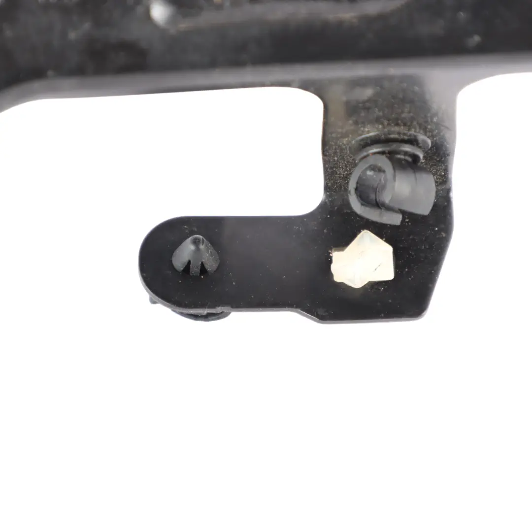 BMW G30 Vacuum Pump Bracket Support Holder - SKU 6860882 - Part number 6860882