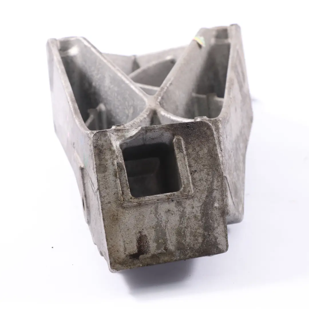 Support moteur BMW G11 G20 G30 B57 Diesel Support de moteur pour à propos du numéro de pièce 6861559 Support moteur BMW G11 G20 G30 B57 Diesel Support de moteur - SKU 6861559-1 - Numéro de pièce 6861559